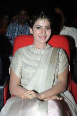 Samantha at Alludu Seenu Audio Launch